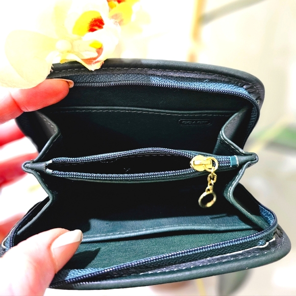 Vintage Coach Zip-Around Compact Wallet Clutch # 7242 (Bottle Green) - Picture 12 of 13